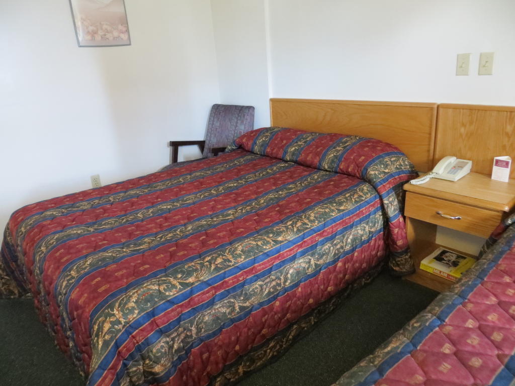 City Centre Motel Vancouver Szoba fotó